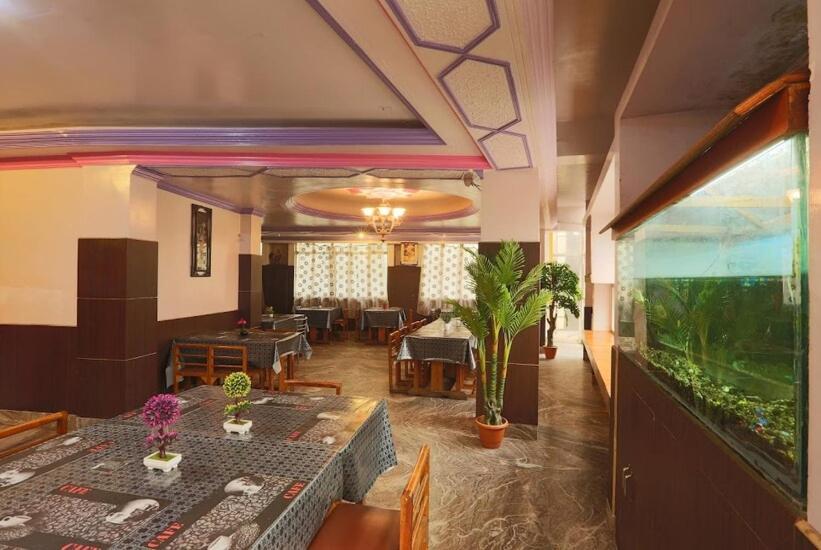 Hotel Assembly Шиллонг Экстерьер фото